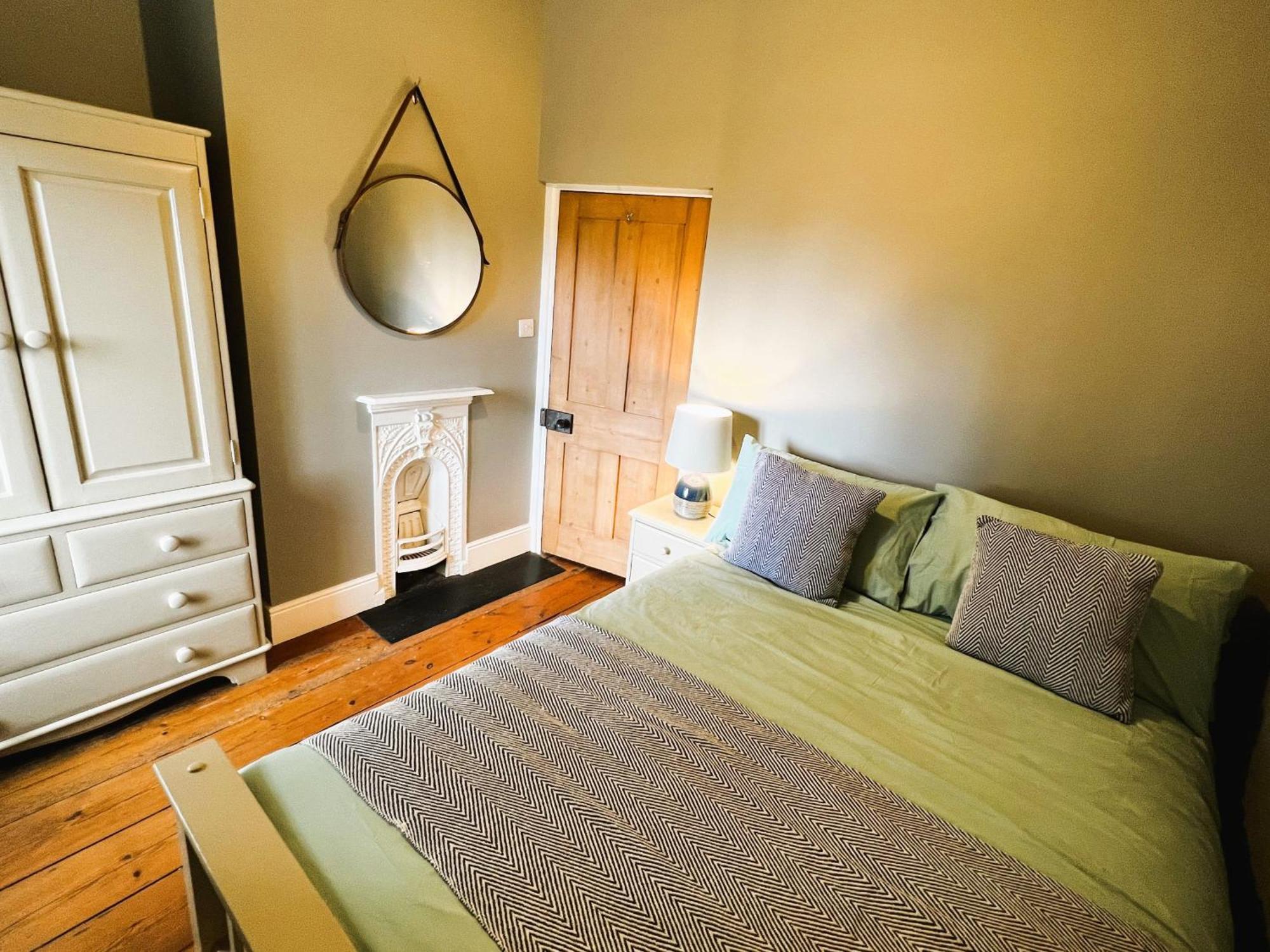 Belverdere Cottage - Pet friendly Ventnor Eksteriør bilde